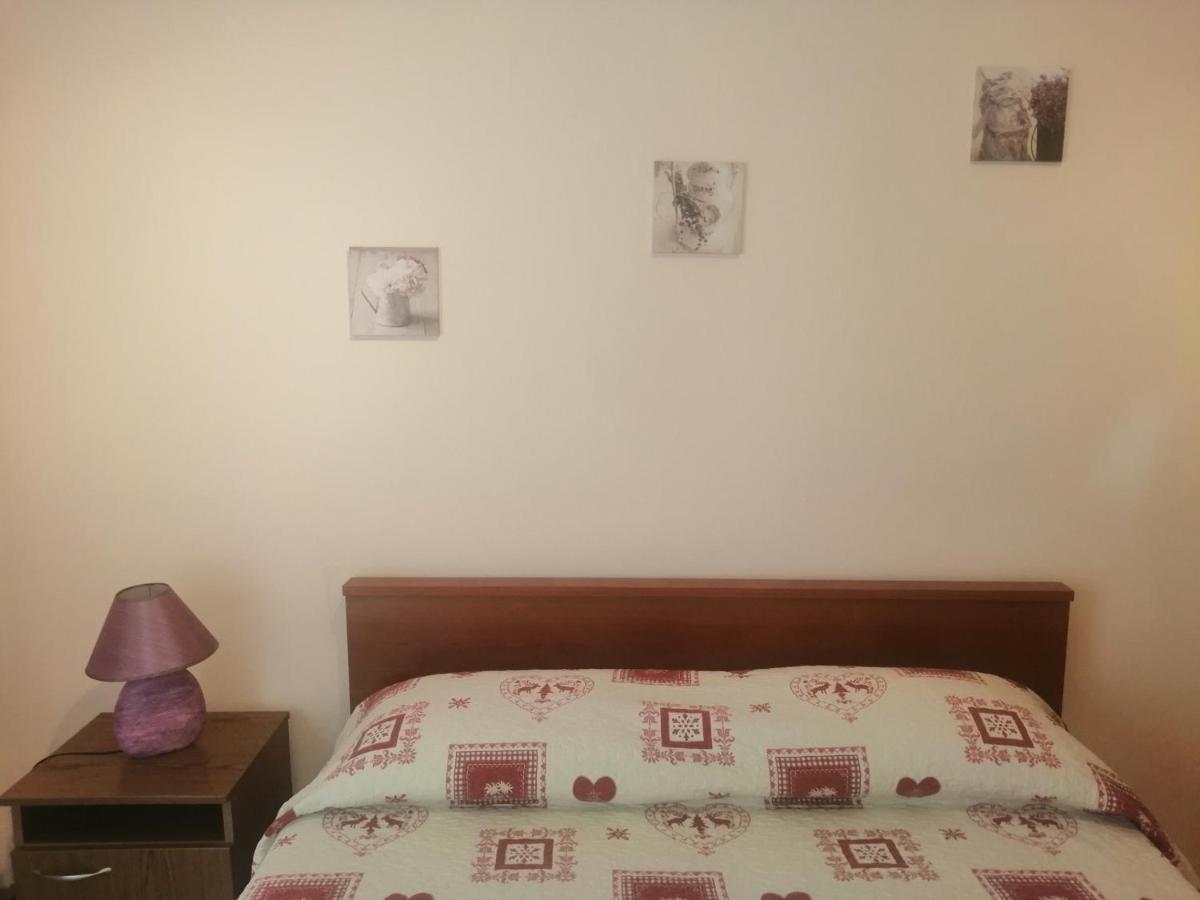 Apartment Vera, 80 M From The Sea Novigrad Istria Εξωτερικό φωτογραφία